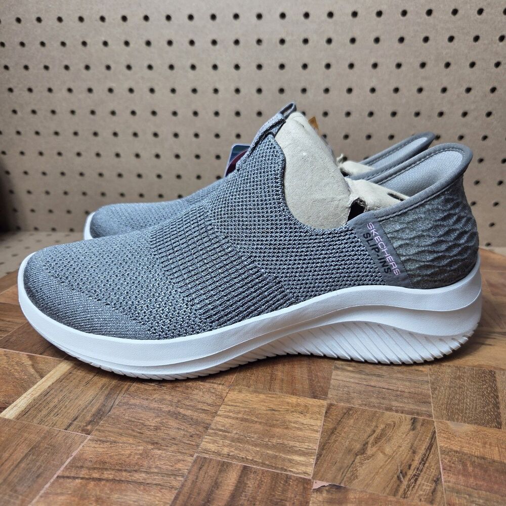 New Women's Skechers Ultra Flex 3.0-Smooth Step Slip-Ins #149709/GRY Size 10